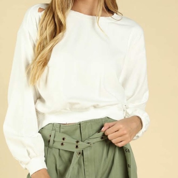 NWT White Crop Sweater - Picture 2 of 5